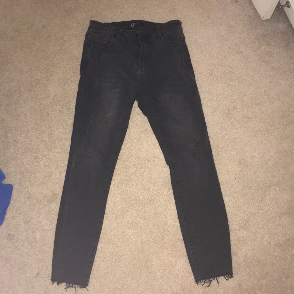Skinny black jeans